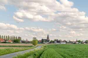 2021_05_07_panorama met kerk Slyps-2@Christine Bentein'